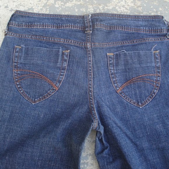 Decree Jeans Medium Wash Size 11(Juniors) - Picture 7 of 8